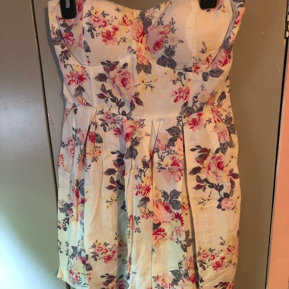 Skater dress